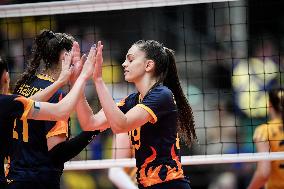 GOLDEN LEAGUE ROMANIA-SWEDEN