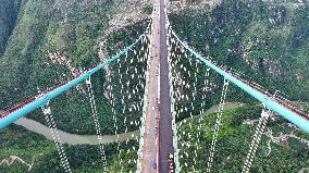 World Highest Bridge Huajiang Canyon Bridge
