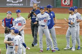 Baseball: Dodgers vs. Royals