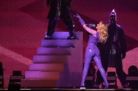 Kylie Minogue Performs At The Accor Arena - Paris