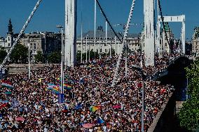 Hundreds of Thousands Take Part in The Banned Pride March - Budapest