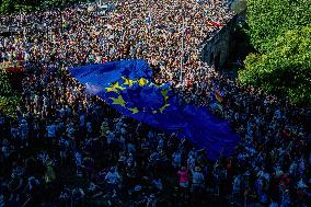 Hundreds of Thousands Take Part in The Banned Pride March - Budapest