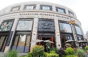 Starbucks Reserve Roastery in Shanghai