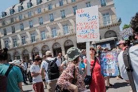 French Public Broadcasting On Strike - Paris