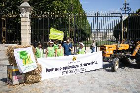 Farmers banquet against the Duplomb law - Paris