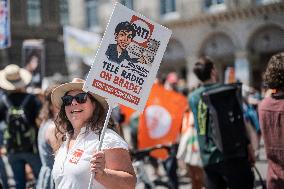 French Public Broadcasting On Strike - Paris