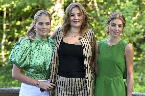 Royal Family s Traditional Photo Session - The Hague
