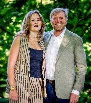 Royal Family s Traditional Photo Session - The Hague