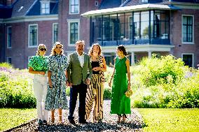 Royal Family s Traditional Photo Session - The Hague