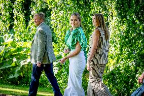 Royal Family s Traditional Photo Session - The Hague