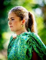 Royal Family s Traditional Photo Session - The Hague