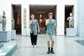 Silent Encounter Musee Guimet