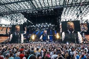 Bruce Springsteen In Concert - Milan