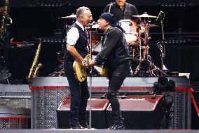 Bruce Springsteen In Concert - Milan