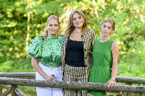 Royal Family s Traditional Photo Session - The Hague