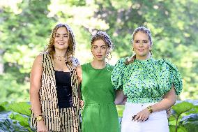 Royal Family s Traditional Photo Session - The Hague