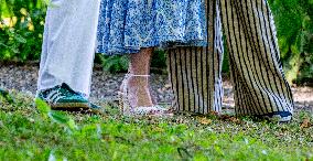 Royal Family s Traditional Photo Session - The Hague