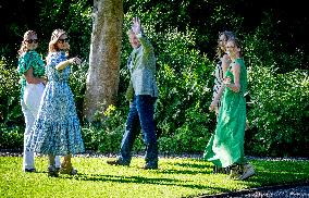 Royal Family s Traditional Photo Session - The Hague