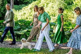 Royal Family s Traditional Photo Session - The Hague
