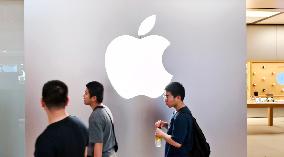 iPhone 16 Became 618 Shopping Festival Mobile Phone Champion