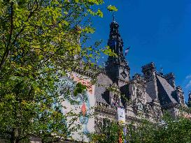 Urban Forest Installed at Paris City Hall - Paris