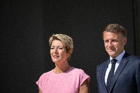 Emmanuel Macron Welcomes Swiss President Karin Keller-Sutter - Paris