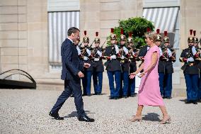 Emmanuel Macron Welcomes Swiss President Karin Keller-Sutter - Paris