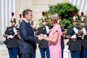 Emmanuel Macron Welcomes Swiss President Karin Keller-Sutter - Paris