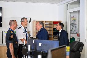 Bayrou Visits Crisis Center Amid Severe Heatwave in France - Paris