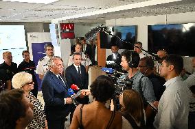 Bayrou Visits Crisis Center Amid Severe Heatwave in France - Paris