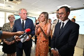 Bayrou Visits Crisis Center Amid Severe Heatwave in France - Paris