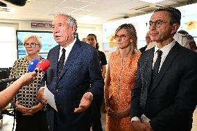 Bayrou Visits Crisis Center Amid Severe Heatwave in France - Paris