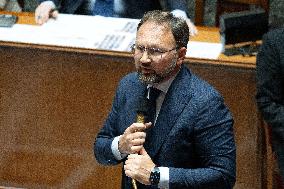 Questions to the government at the National Assembly - Paris RL