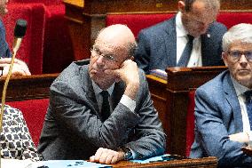 Questions to the government at the National Assembly - Paris RL