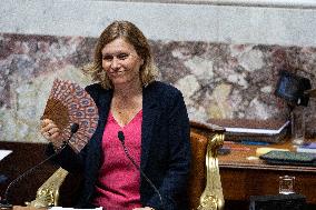 Examination of a PS motion of no confidence against the French prime minister - Paris RL