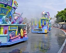 Disney parade floats