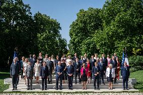 President Macron And Government Members Family Picture - Paris