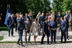 President Macron And Government Members Family Picture - Paris