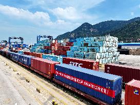 Scheduled Sea-rail Intermodal Train