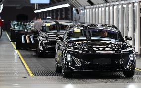 Production Line of New Energy Vehicle - China