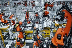 Production Line of New Energy Vehicle - China