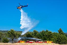 Illustration - Firefighters Response to Fires in Var - France