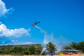 Illustration - Firefighters Response to Fires in Var - France