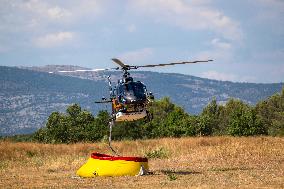 Illustration - Firefighters Response to Fires in Var - France