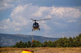 Illustration - Firefighters Response to Fires in Var - France