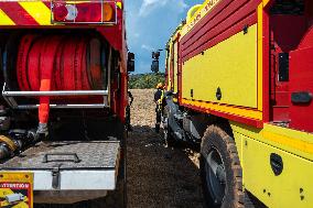 Illustration - Firefighters Response to Fires in Var - France