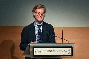 Signing of the Charter of Commitment by Companies Mobilised for Child Protection in Paris FA