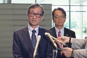 PM Ishiba meets Nippon Steel chairman