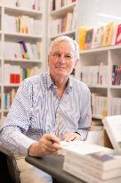 Michel Barnier Signed His Book - Nice