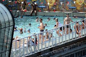 Illustrations of the Heatwave - Paris